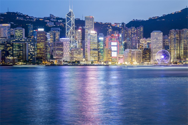 建筑夜景照明設計要達到藝術(shù)理念的展現