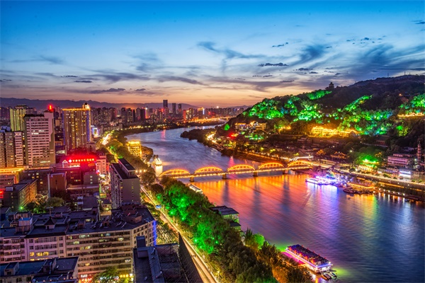景觀(guān)照明設計需要注意的問(wèn)題