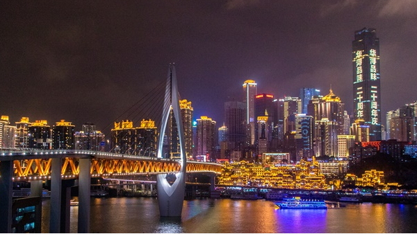 城市夜景燈光亮化是城市風(fēng)景線(xiàn)組成部分