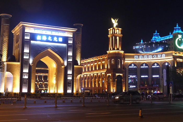 想知道你的酒店做完亮化能有多美嗎？