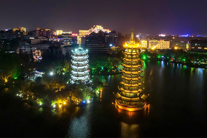 園林景觀(guān)照明中做好雕塑照明也非常重要