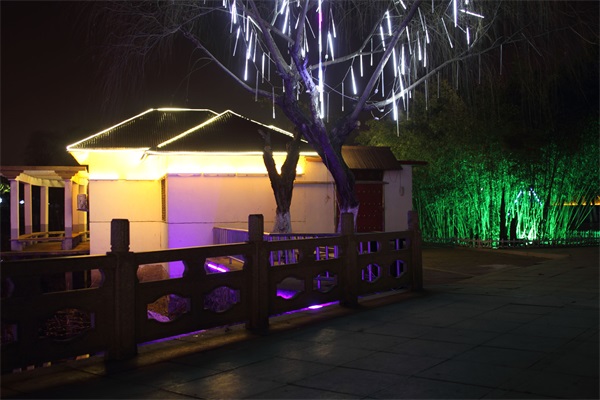 景觀(guān)夜景照明