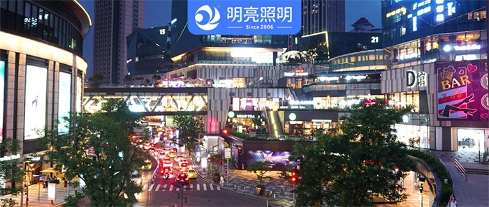 商場(chǎng)客戶(hù)流失嚴重？外墻亮化試試這招！
