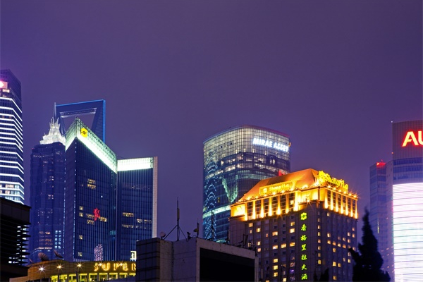 led戶(hù)外亮化工程需要注重的點(diǎn)