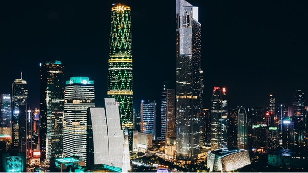 城市led亮化工程能夠展現城市的魅力與繁華
