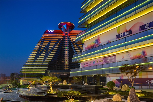 商場(chǎng)夜景亮化設計