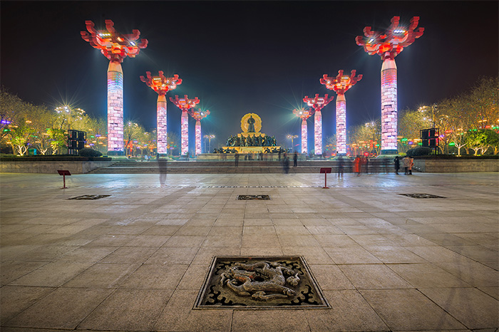 廣場(chǎng)夜景照明設計