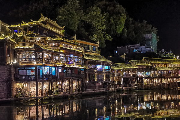城市景觀(guān)亮化工程