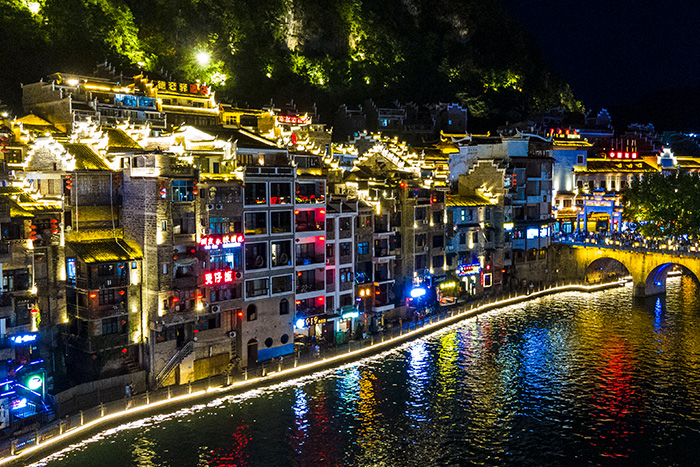文旅小鎮燈光亮化工程