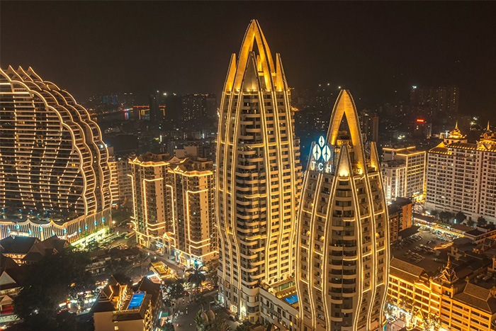 別讓你的酒店埋沒(méi)在夜色里，外墻亮化讓它脫穎而出！
