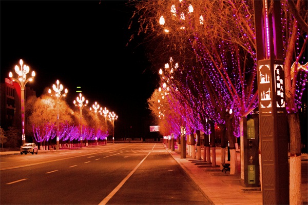 道路亮化設計-用燈光再創(chuàng  )城市價(jià)值
