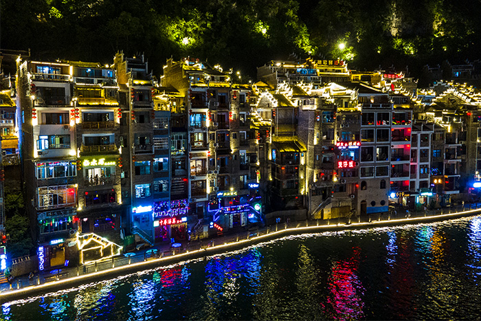 景區建筑外墻亮化工程