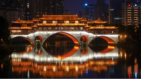 建筑夜景亮化如何進(jìn)行燈光效果的搭配？
