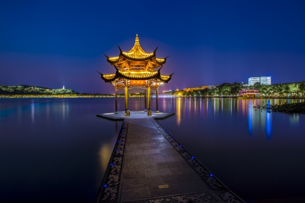 景區照明設計中應注意的幾個(gè)問(wèn)題