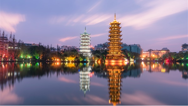 園林景觀(guān)亮化設計，讓城市充滿(mǎn)生命力 ！