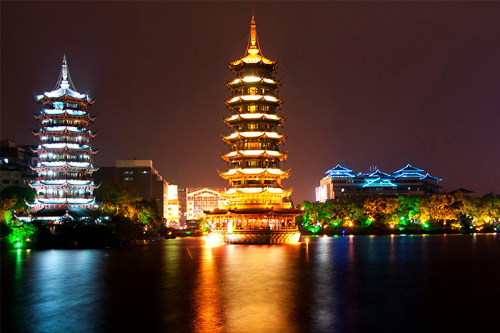景觀(guān)亮化設計