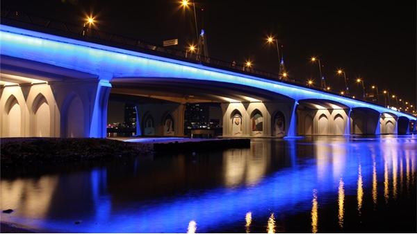 城市夜景亮化設計創(chuàng  )造舒適的夜晚光環(huán)境