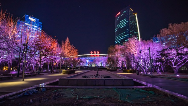公園夜景亮化設計是烘托氛圍重要的手段