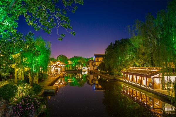 景觀(guān)園林亮化