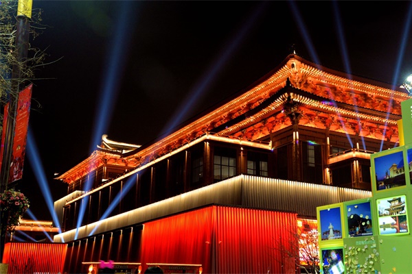 古建筑景觀(guān)亮化展現其獨特的古典韻味