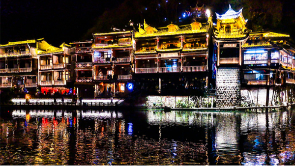 景區景觀(guān)照明對旅游業(yè)越來(lái)越重要