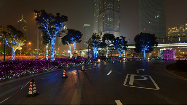 廣場(chǎng)景觀(guān)照明能更好的豐富人們夜間生活